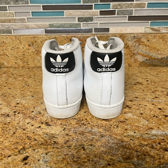 Adidas Pro Model - Picture 4 of 4